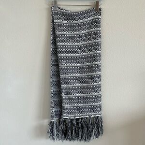 Cotton On scarf